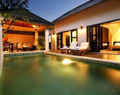 Hotelli deVins Sky Villa (Seminyak, Indonesia)