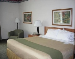 Links Bos Landen Hotel & Spa Of Pella, Trademark By Wyndham (Pella, USA)