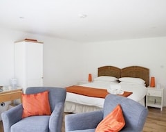 Hotel Tor Rooms (Canterbury, United Kingdom)