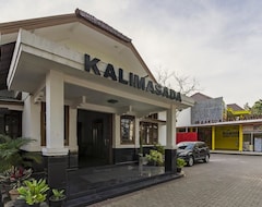 Hotel RedDoorz Plus near Taman Lalu Lintas Bandung (Bandung, Indonezija)