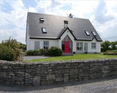 Cijela kuća/apartman Luxurious 3250sq Ft Home Overlooking Galway Bay & The Burren With Wifi (Lisdoonvarna, Irska)