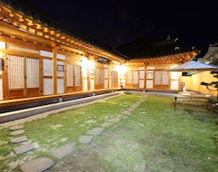 Khách sạn Hanok Hyeyum (Jeonju, Hàn Quốc)