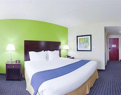 Khách sạn Holiday Inn Express & Suites Knoxville-Farragut, an IHG Hotel (Oak Ridge, Hoa Kỳ)