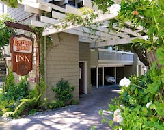 Hotel 3689 Perfect Landing ~ Short Walk to Downtown! Designer Decor! Plush Beds! (Carmel-by-the-Sea, USA)