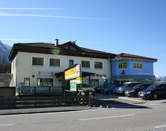 Otel Gasthof zum Pfandl (Bad Ischl, Avusturya)
