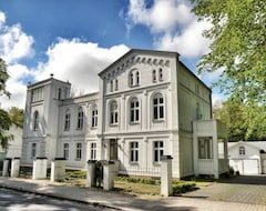 Toàn bộ căn nhà/căn hộ Apartments Fürstenvilla Putbus (Putbus, Đức)
