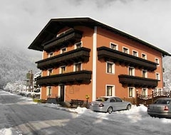 Hotel Pension Handle (Kramsach, Austria)