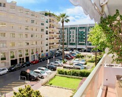 2 Steps From The Croisette Between The Carlton And The Marriot Hotel (Cannes, Francuska)