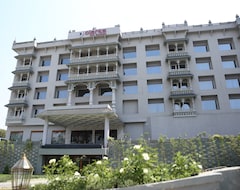 Hotel Clarks Inn Suites Raipur (Raipur, India)