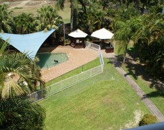 Khách sạn Paradise In Palm Cove (Palm Cove, Úc)
