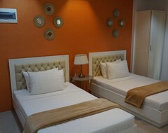Hotelli Baymont Suites & Residences (Parañaque, Filippiinit)