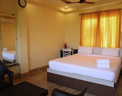 Hotel Mohor Kutir Resorts (Bolpur, India)