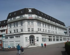 Inselhotel Rote Erde (Borkum, Almanya)