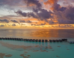 Lomakeskus Ozen Life Maadhoo - All Inclusive (Etelä Male-Atoll, Malediivit)