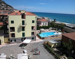 Hotel Residence Le Saline (Borgia, Italija)