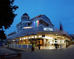 Otel Mistral (Nessebar, Bulgaristan)