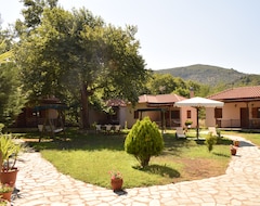 Hotel Dodis Village (Platanias, Greece)