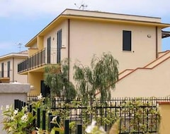 Khách sạn Baia Nebrodi Residence (Sant'Agata di Militello, Ý)