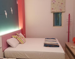 Bed & Breakfast Super Cheap1 Homestay (Luodong Township, Taiwan)