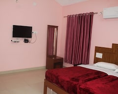 Hotel Treebo Trend Yajna Comforts (Madikeri, India)