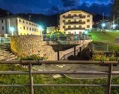 Hotelli Albergo Giannina (Vigo di Cadore, Italia)