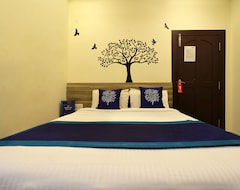 Khách sạn Bhavani Guest Inn (Nellore, Ấn Độ)