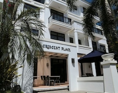 Hotel One Crescent Place Boracay (Balabag, Filipini)