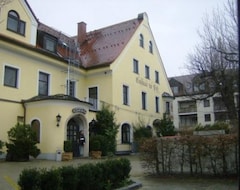 Hotelli Zur Post (Unterföhring, Saksa)