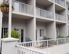 Khách sạn Best Western River Escape Inn & Suites (Dillsboro, Hoa Kỳ)