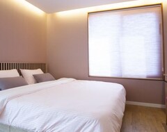 Guesthouse Puzzlestay House (Seoul, South Korea)