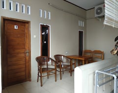 Pensión Hotel Putra Sindang Asih (Pangandaran, Indonesia)