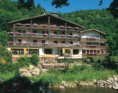 Khách sạn Schwarzwaldhotel Klumpp (Baiersbronn, Đức)