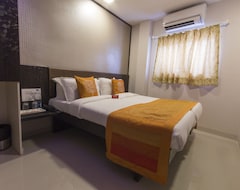 Hotel Palace Residency near Lokmanya Tilak Terminus (Mumbai, Indija)