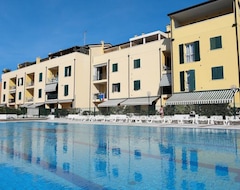 Khách sạn Residence Albatros (Caorle, Ý)