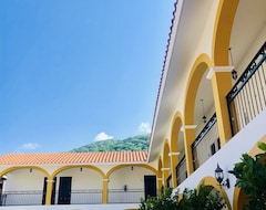 Casa Blanca Hotel (Jalpan de Serra, Mexico)