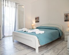 Hotel Angeliki Apartments & Suites (Plaka, Grækenland)