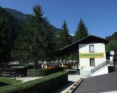 Aparthotel Campodolcino Camping (Campodolcino, Italija)