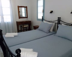Hotel Horizon Blue (Kini, Greece)