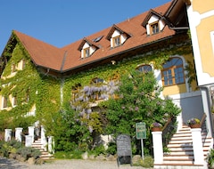 Sattlerhof Genießerhotel & Weingut (Gamlitz, Austria)