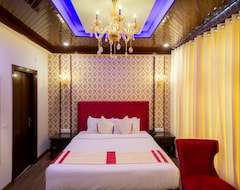 Hotel The Highland Park (Manali, India)