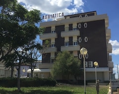 Hotel Adriatica (Rimini, Italija)