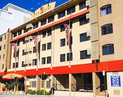 Khách sạn Perth City Apartment Hotel (Perth, Úc)