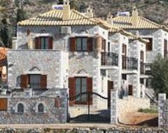 Hotel Pleiades Seaside Residences In Mani (Agios Nikolaos, Grčka)