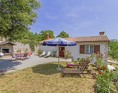 Casa/apartamento entero Magnífica casa en el campo de Istria, con patio sombreado. (Hercegovac, Croacia)