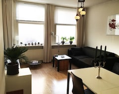 Hele huset/lejligheden House With Garden, 10 Min. From City Centre (Amsterdam, Holland)