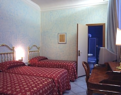 Hotel Bypillow Goldoni (Florence, Italy)