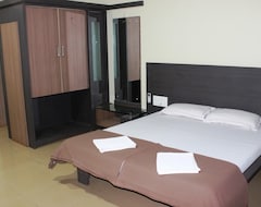 Hotel Diamond (Malvan, India)