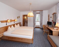 Hotel Sindersdorfer Hof (Hilpoltstein, Germany)