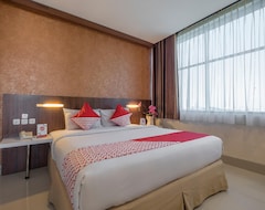 Khách sạn OYO 1411 Djakarta Hotel Syariah (Samarinda, Indonesia)