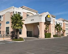 Otel Days Inn & Suites by Wyndham Tucson/Marana (Tucson, ABD)